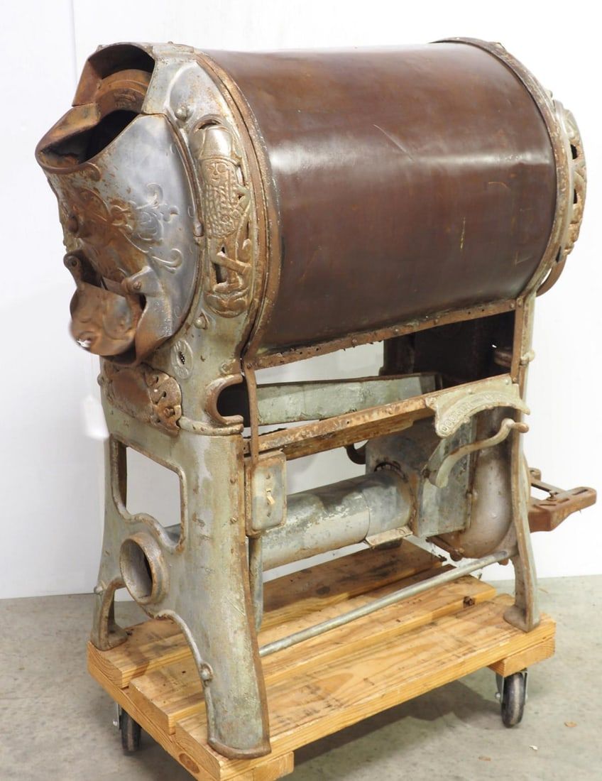 Lot 107: Planters cast iron peanut roaster