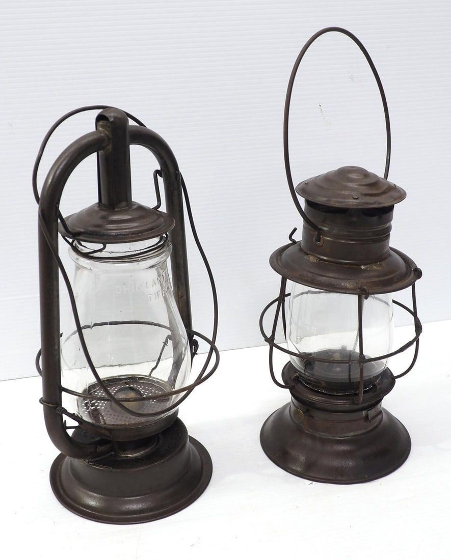 Lot 282: Lantern / Kerosene skater lantern