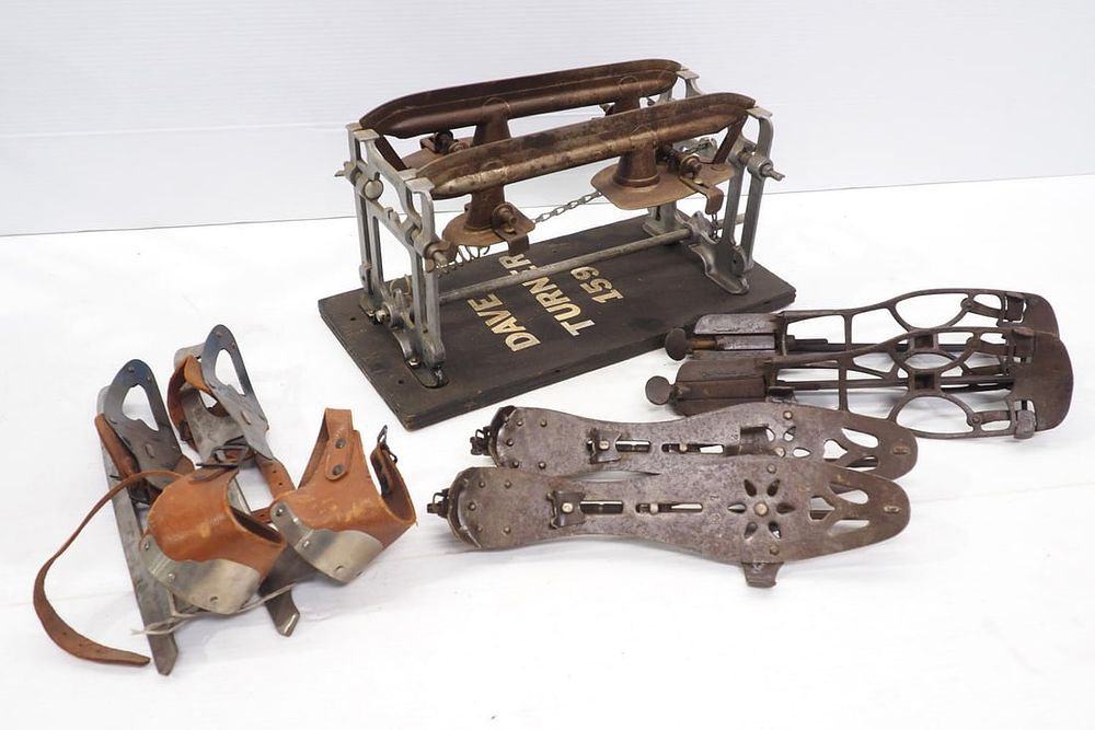 Lot 292: Dave Turner rack for sharpening ice skate blade