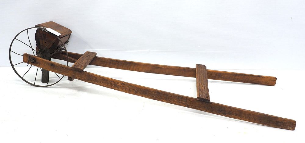 Lot 358: Smaller size early push-type garden planter