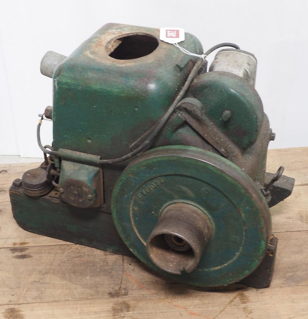 Lot 387: Fairbanks Morse 2 HP Model D engine