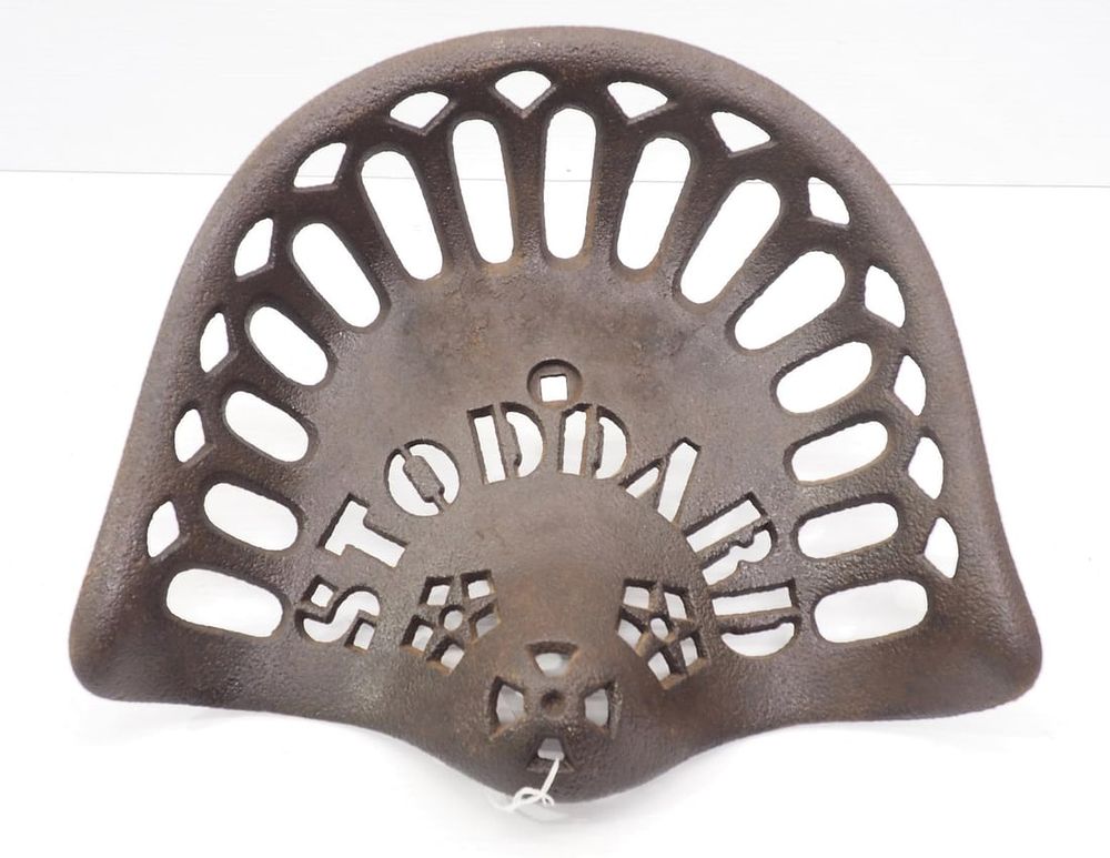 Lot 675: Stoddard cast iron seat