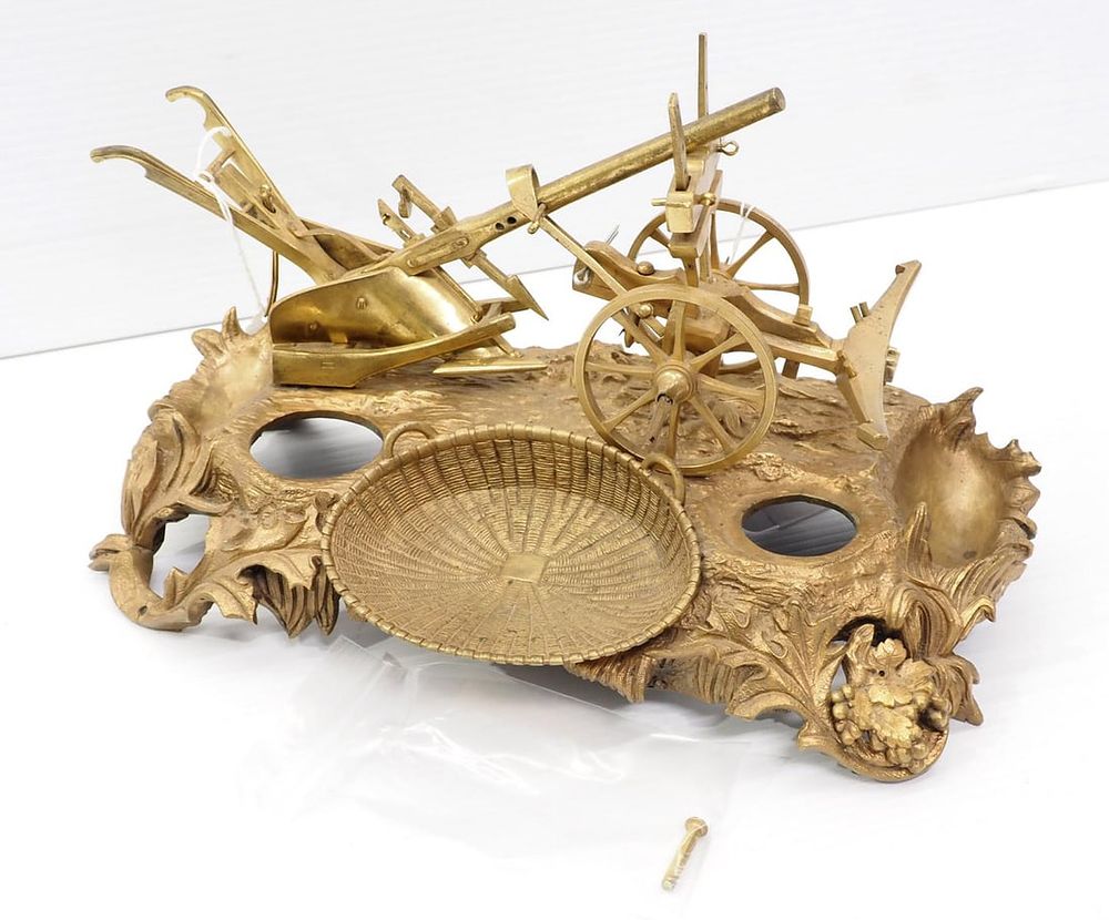 Lot 788: Brass inkwell desk set