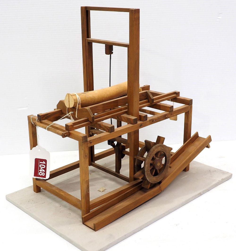 Lot 1048: Wooden model saw mill