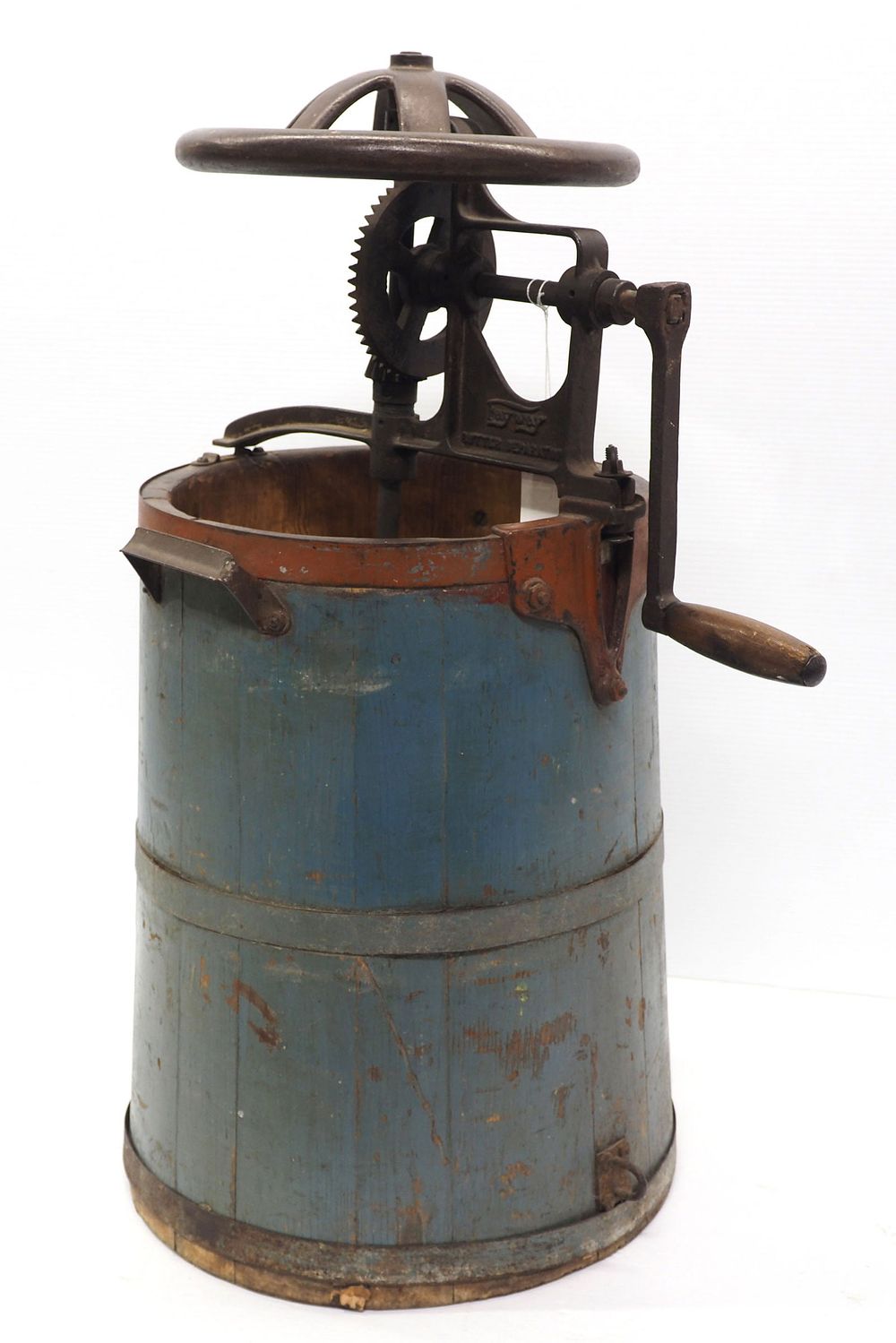 Lot 1231: Fayway round butter churn