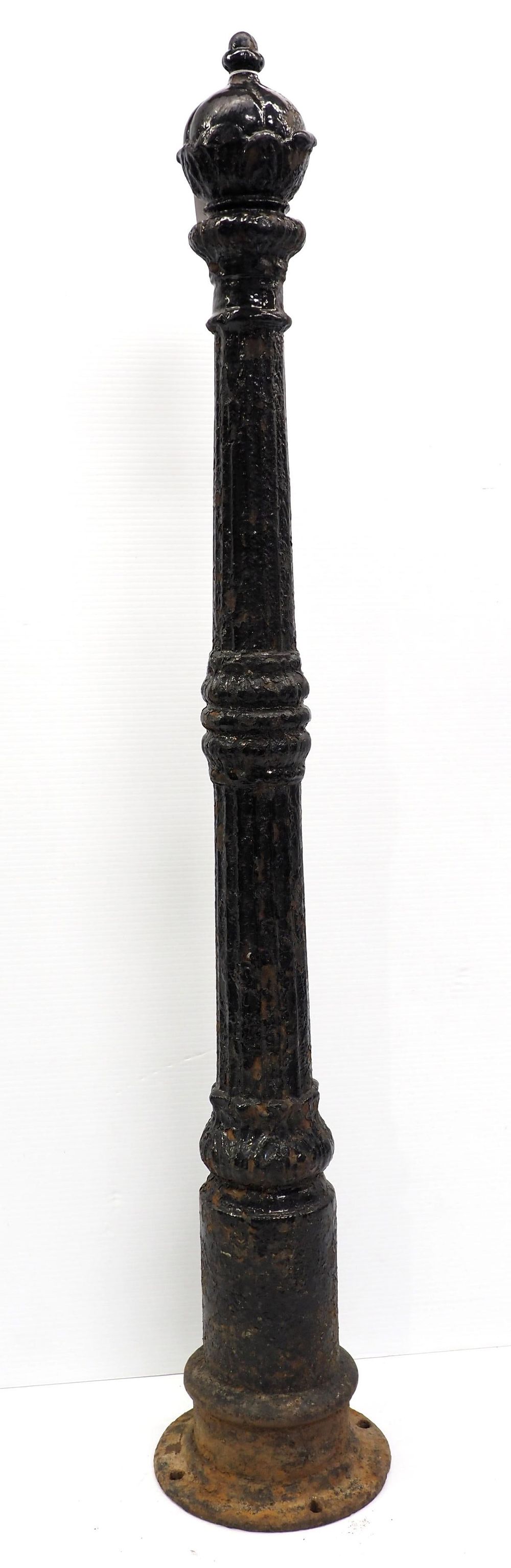 Lot 1510: Cast iron hitching post