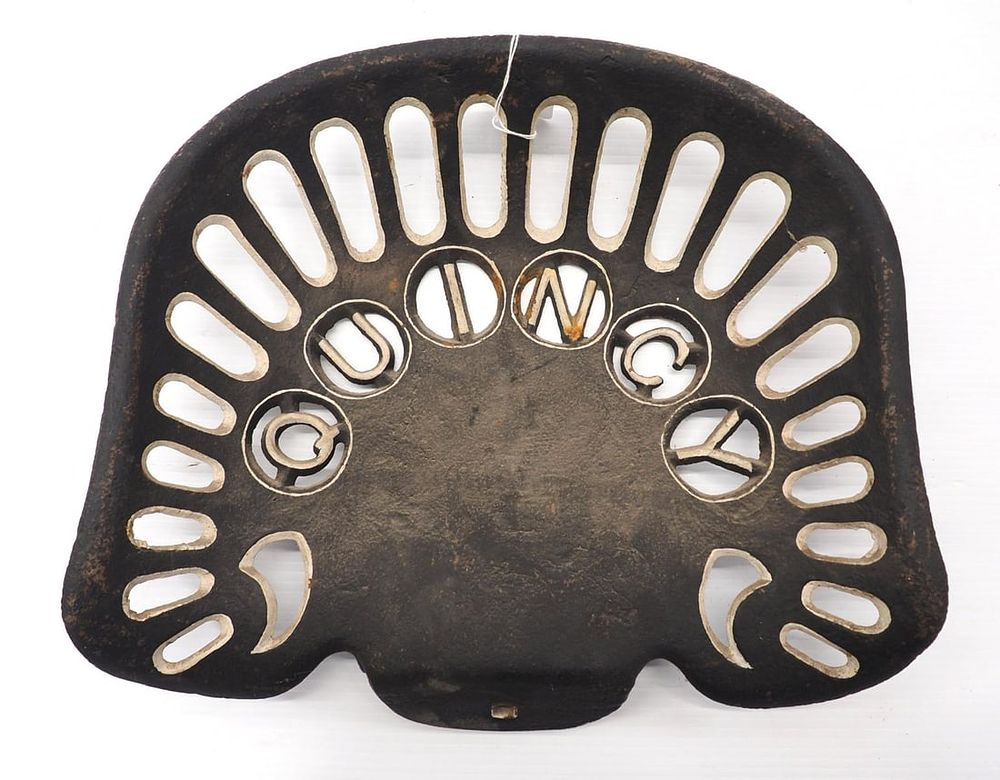 Lot 1533: Quincy cast iron seat