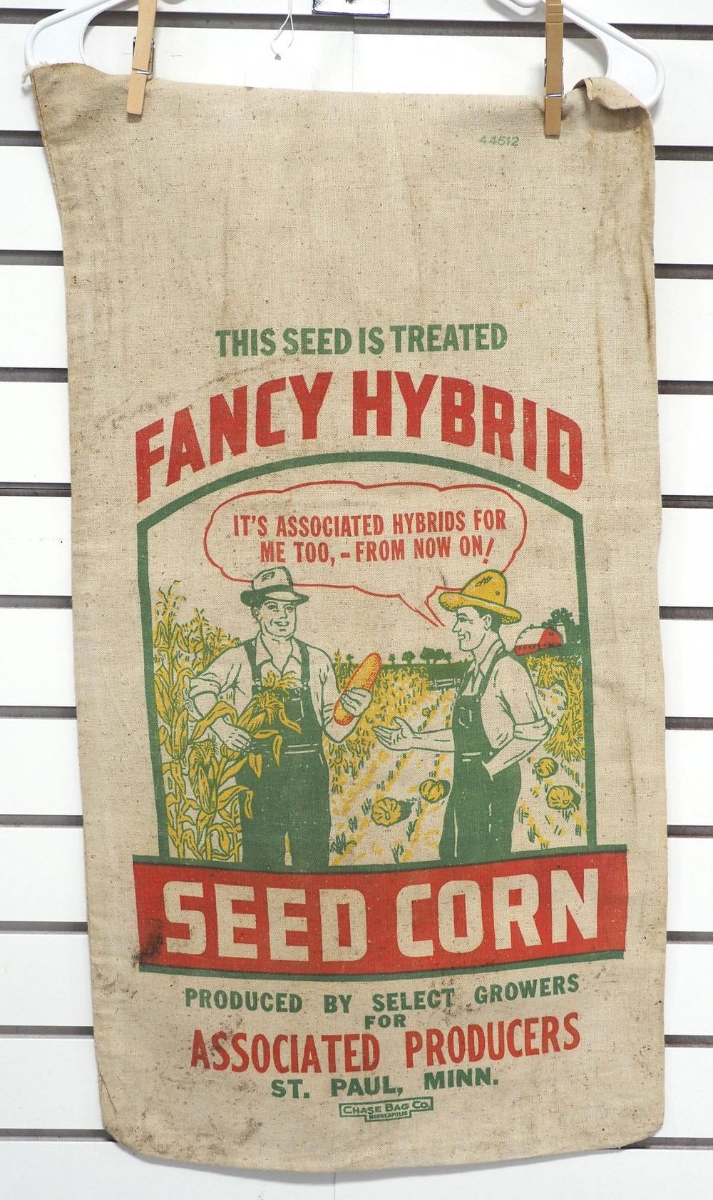 Lot 1600D: Cloth seed corn bag - Fancy Hybrid