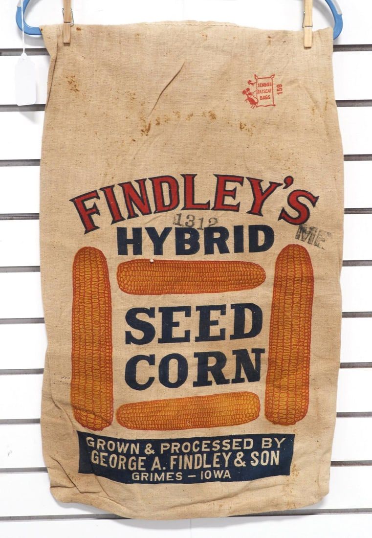 Lot 1600Q: Cloth seed corn bag - Findley's Hybrid