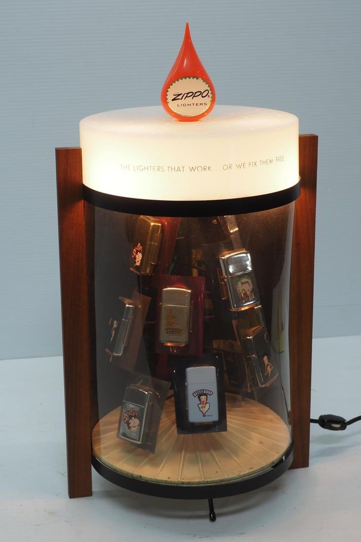 Lot 2171: RARE Zippo Display Case with (14) Lighters