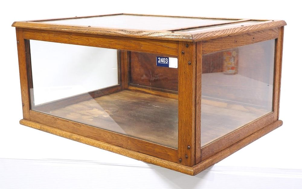Lot 2403: Countertop oak and glass showcase