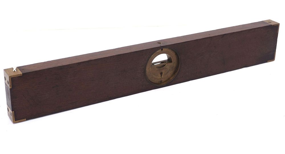 Lot 555: 24" LL Davis Inclinometer