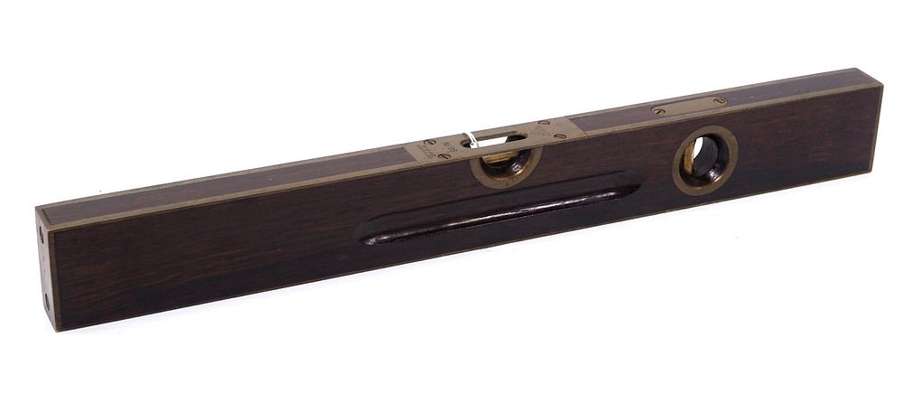 Lot 559: 18" Stanley No.98 Carpenters Plumb & Level