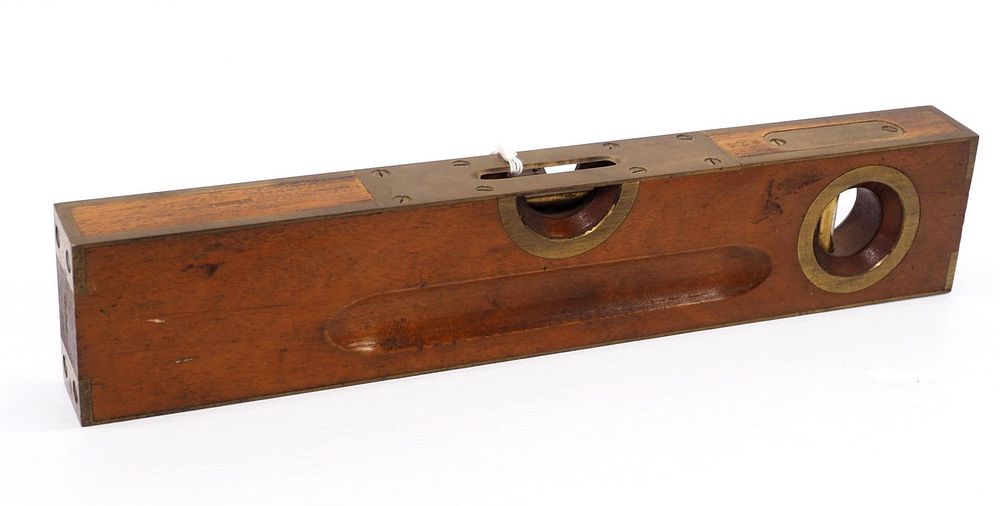 Lot 568: 14" Stanley Special Carpenters Plumb & Level