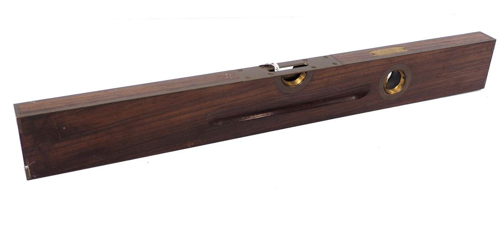 Lot 671: 26" Stanley Carpenter's Adj. Plumb & Level