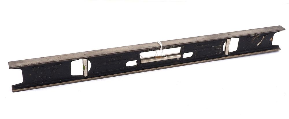 Lot 679: 24" Winchester No.9866 Double Plumb & Level