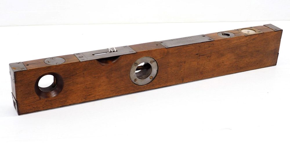 Lot 700: Edward Helb Combined Level & Grade Finder