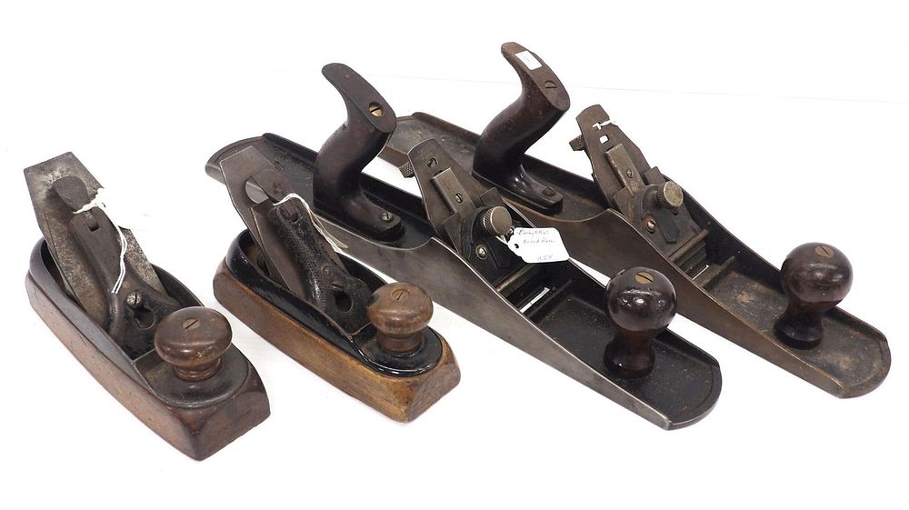 Lot 717: (4) Stanley Planes