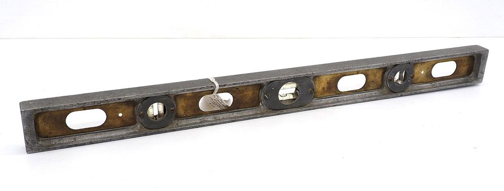 Lot 722: Chapin-Stephens Co. Vogels Patent Plumb & Level