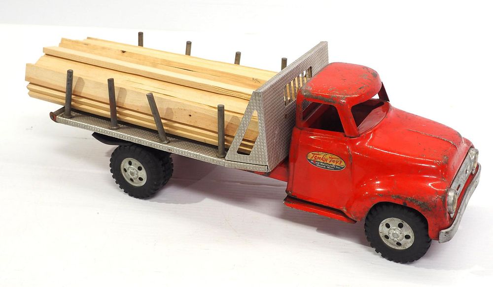Lot 148: Tonka Lumber Truck with removable bed