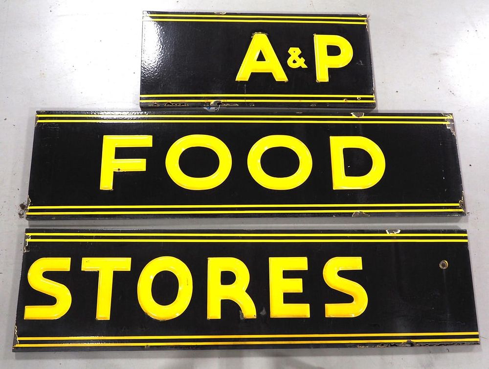 Lot 282: 3-pc A&P Food Stores sign
