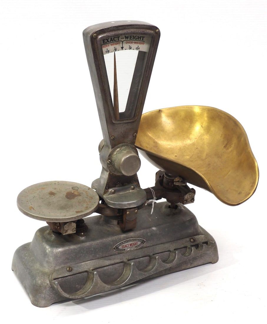 Lot 370: Exact Weight Scale Co. balance scale