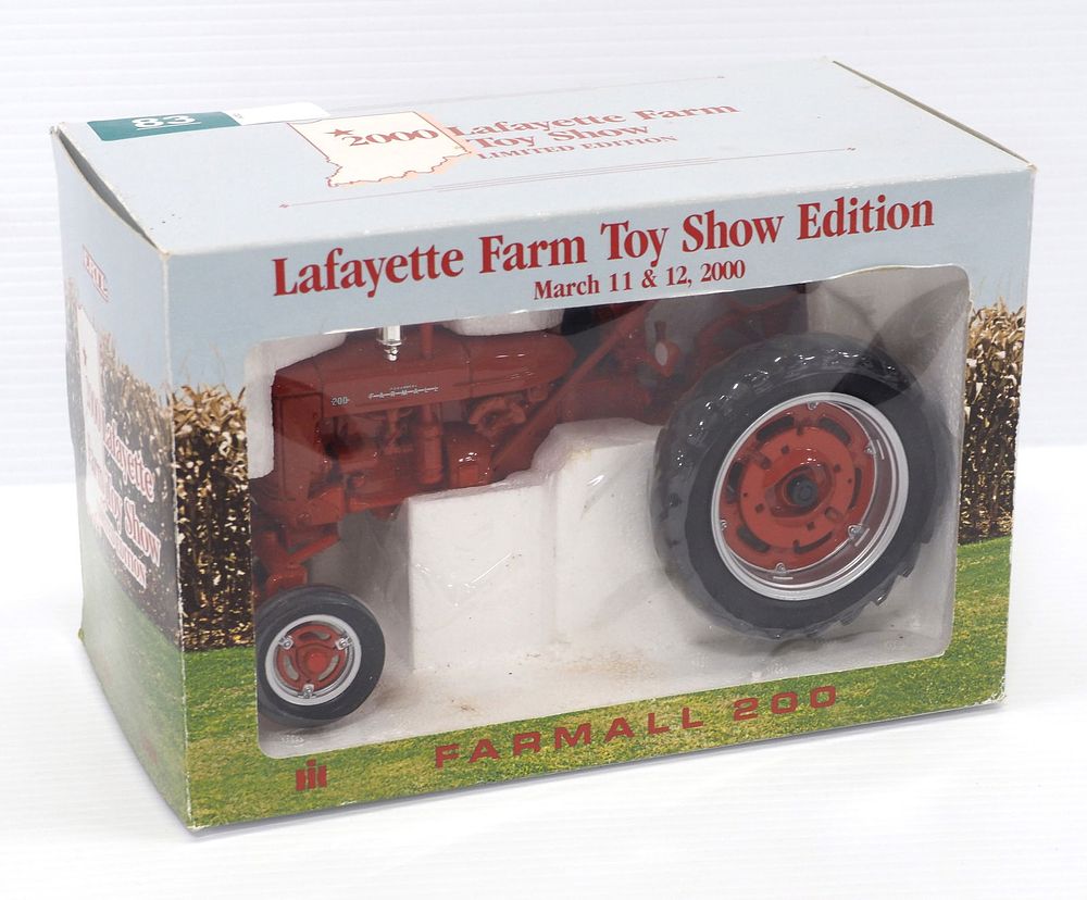 Lot 83: Ertl Farmall 200