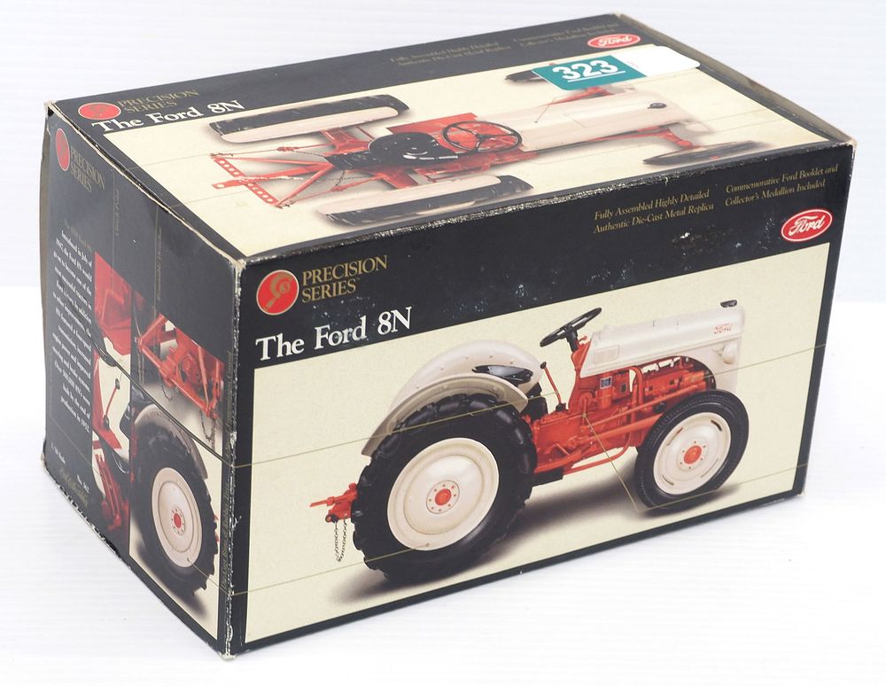 Lot 323: Ertl Ford 8N