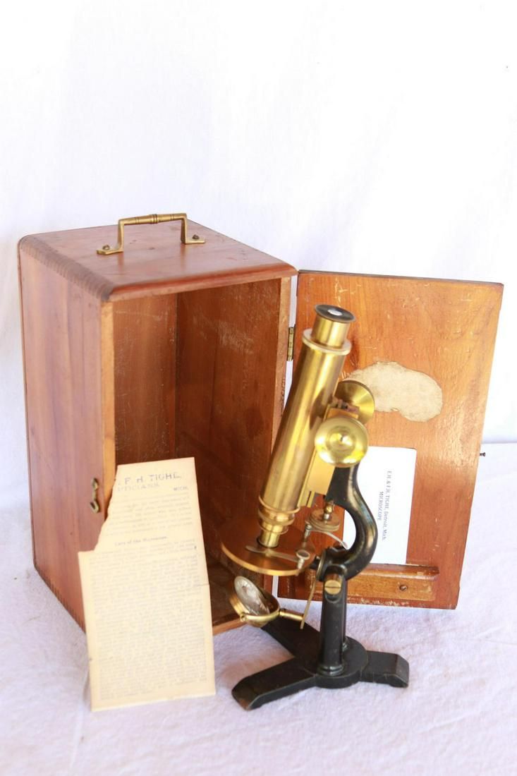 Lot 1135: Tighe Brass Microscope