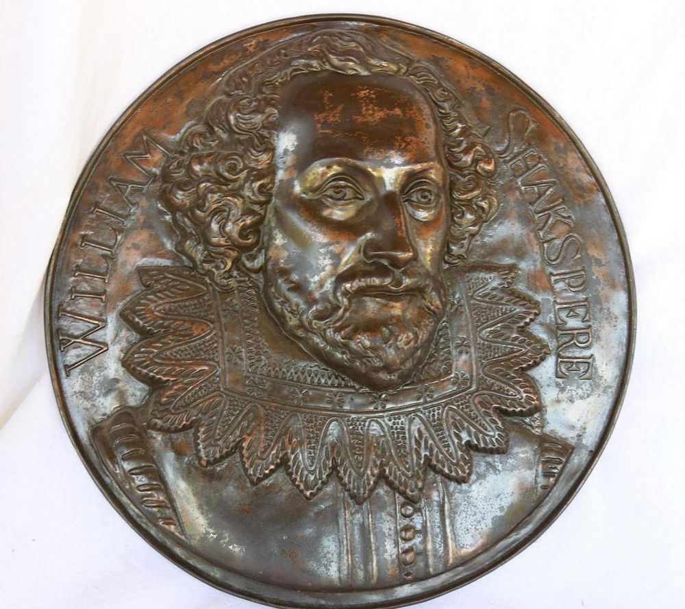 Lot 1140: Shakespeare 20" Hanging Plaque