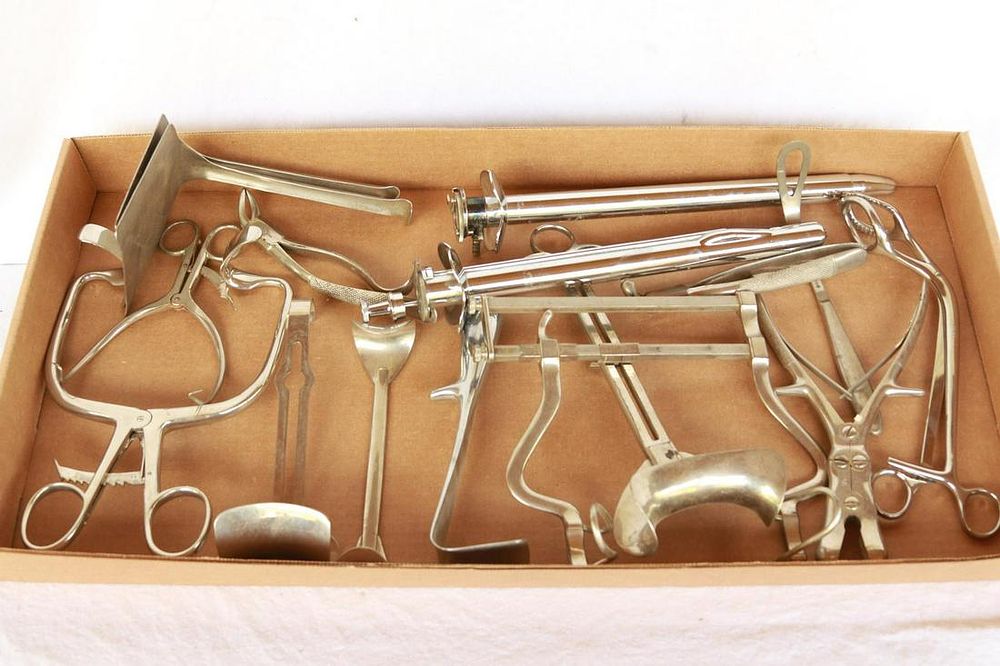 Lot 1161: (15) Various Stainless Surgical Instruments