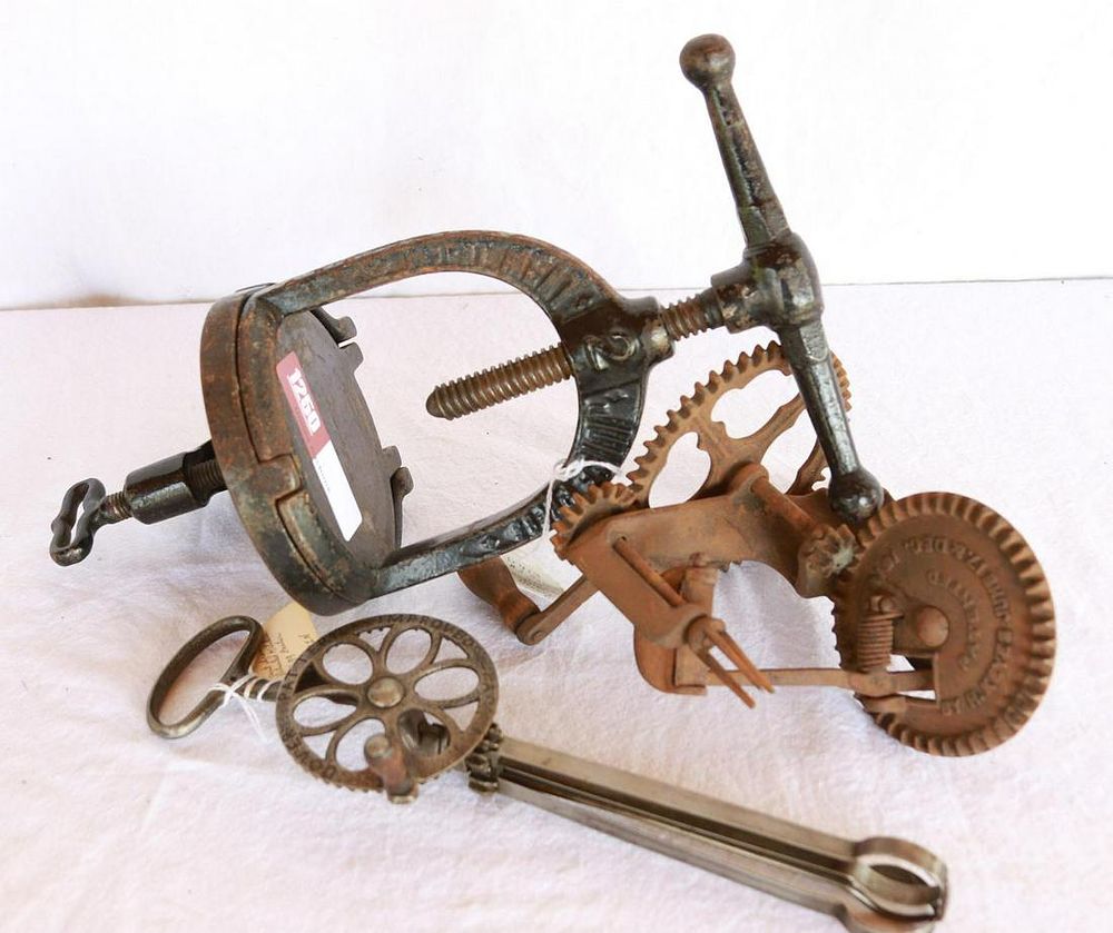 Lot 1250: Apple Peeler, Egg Beater, Juice Press