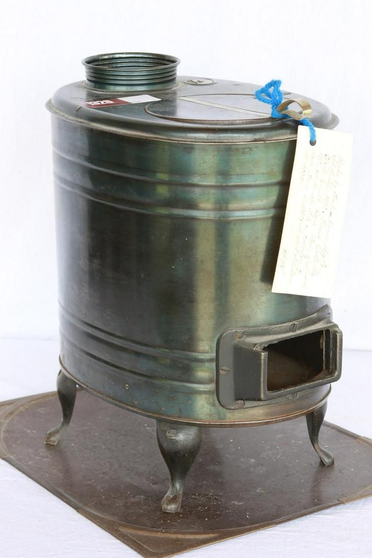 Lot 1320: Evans Mfg. Salesman Sample Stove