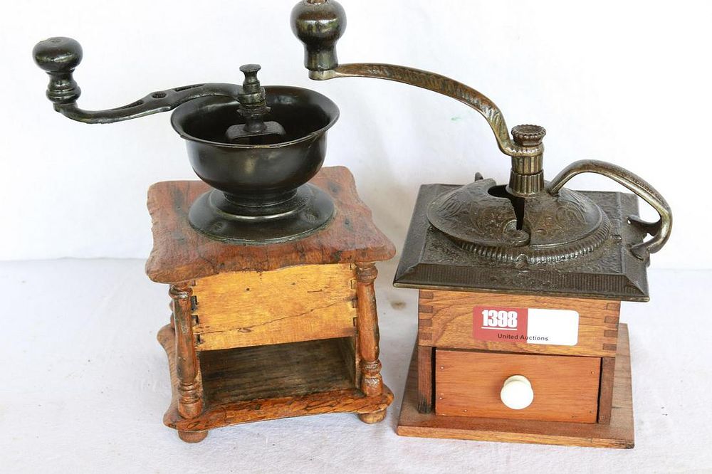 Lot 1398: Lap Coffee Grinders