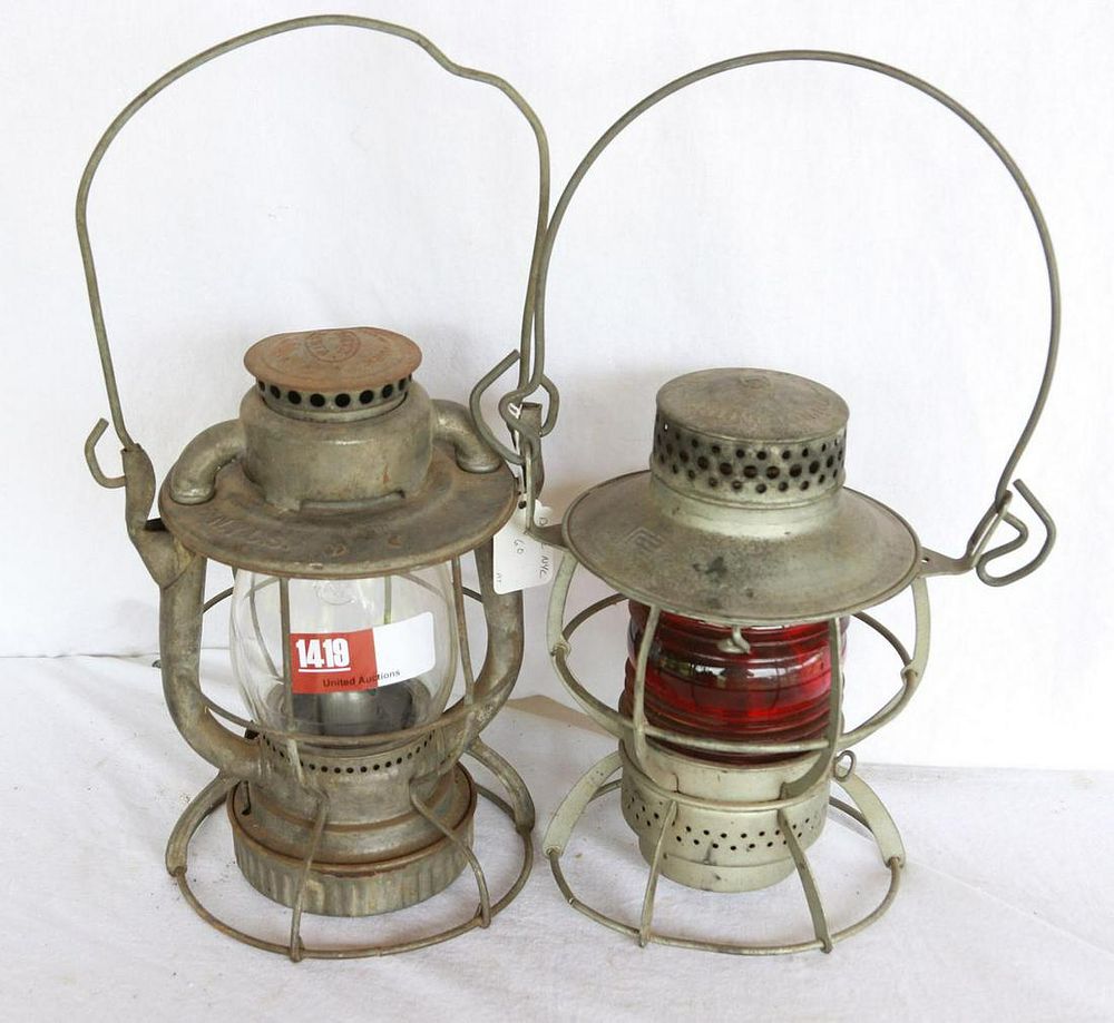 Lot 1419: (2) Railroad Lanterns