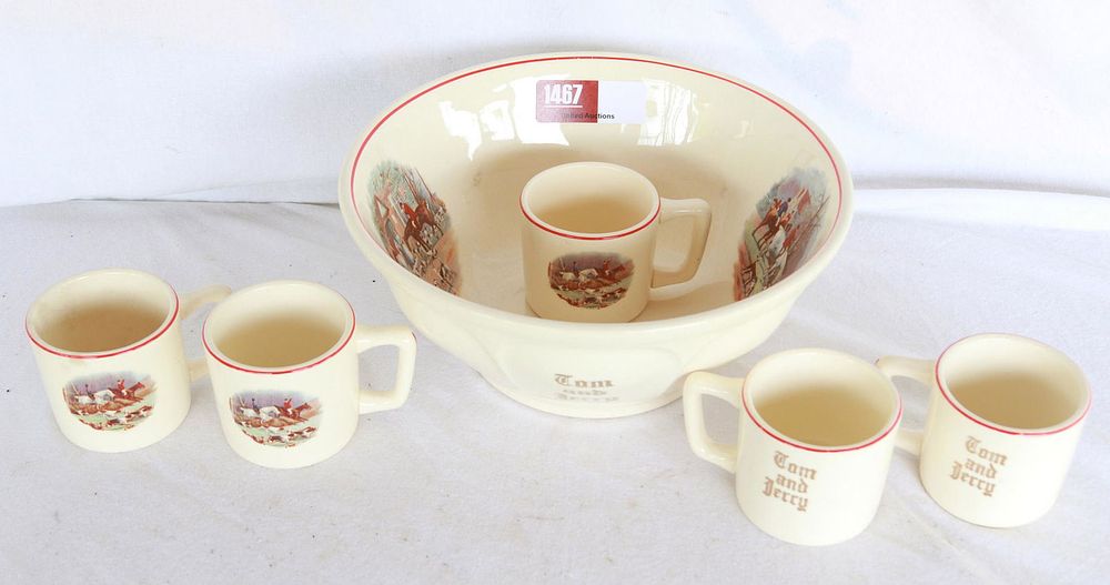 Lot 1467: Universal Cambridge Punch Bowl & Mugs