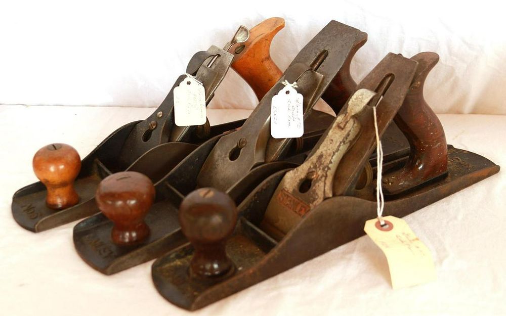 Lot 15: (3) Stanley Planes