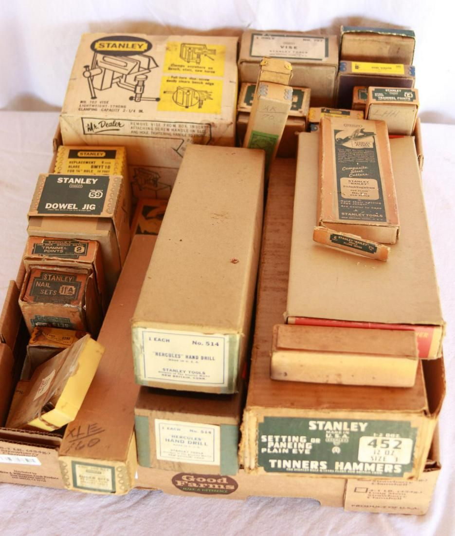 Lot 121: (25) Various Stanley NOS Items