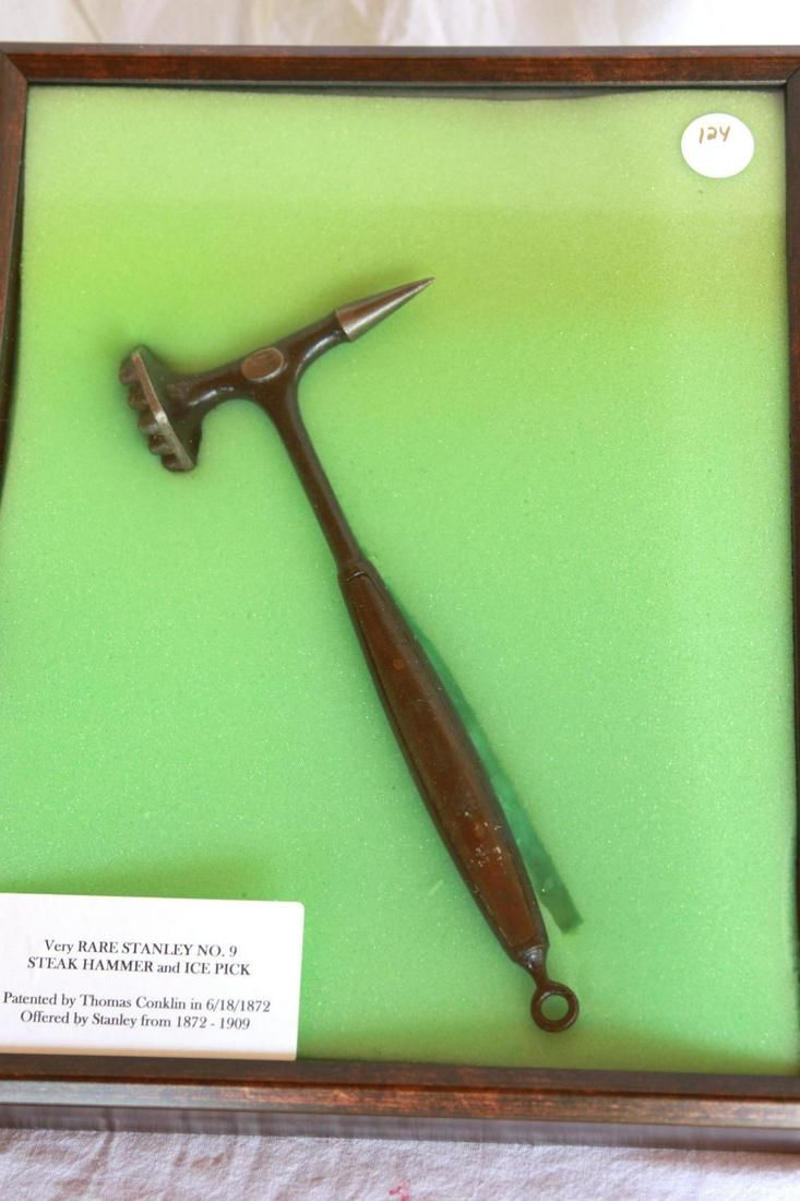 Lot 124: RARE Stanley #9 Steak Hammer