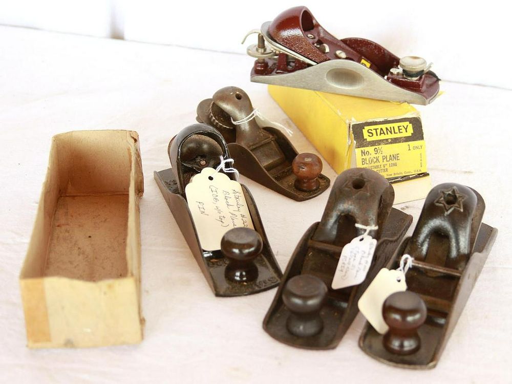 Lot 211: (5) Stanley Planes