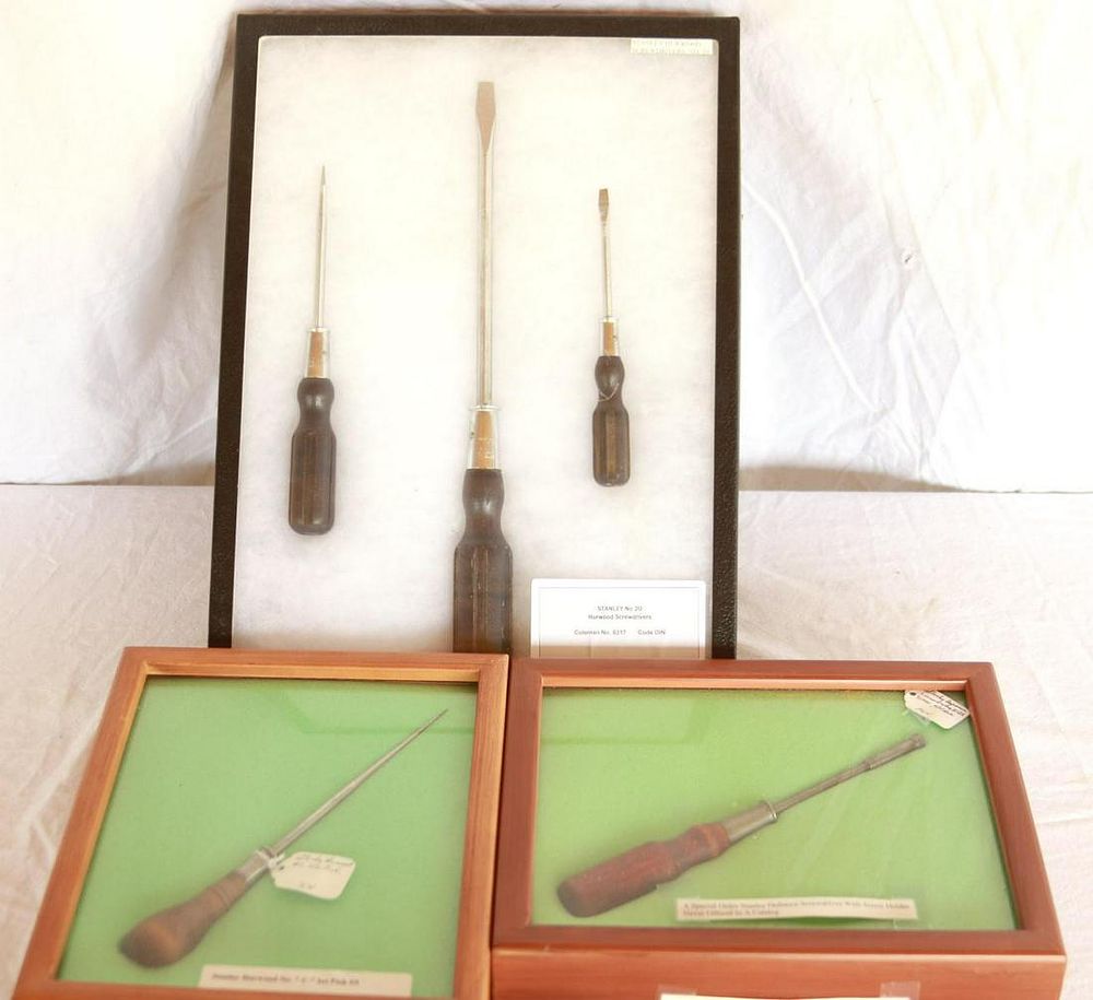 Lot 225: Screwdrivers & Ice Pick