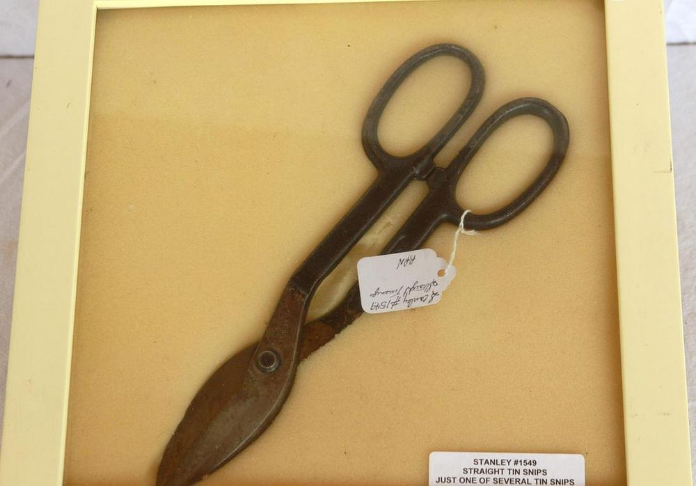 Lot 240: Stanley #1549 Straight Tin Snips