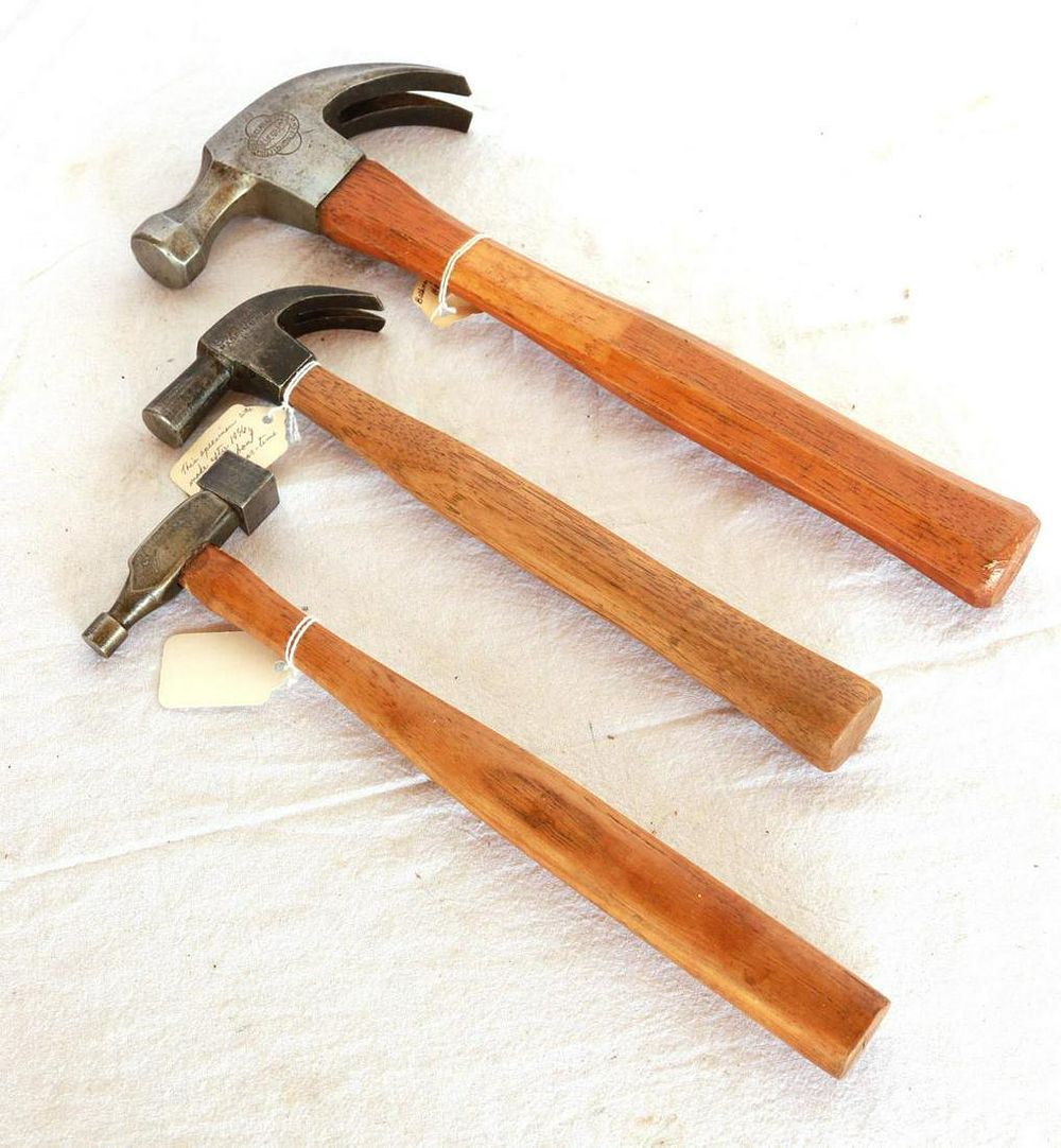 Lot 245: (3) Hammers