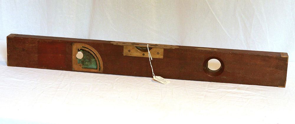 Lot 383: 28" Stanley #32 Graduating Plumb & Level