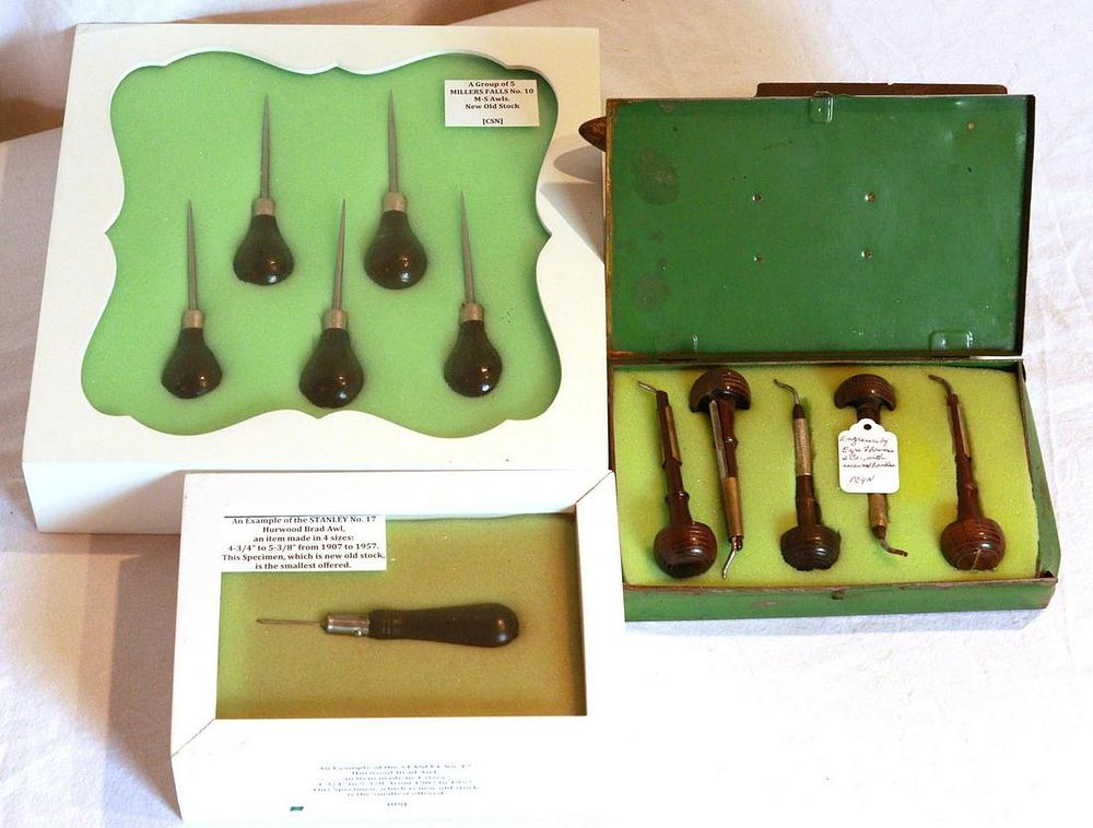 Lot 387: (3) Displays of Awl/Engraver Tools