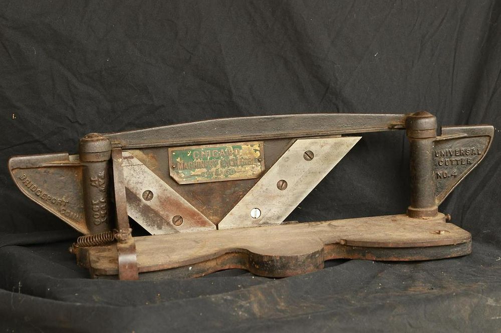 Lot 414: Chicago Machinery Exchange Universal Cutter