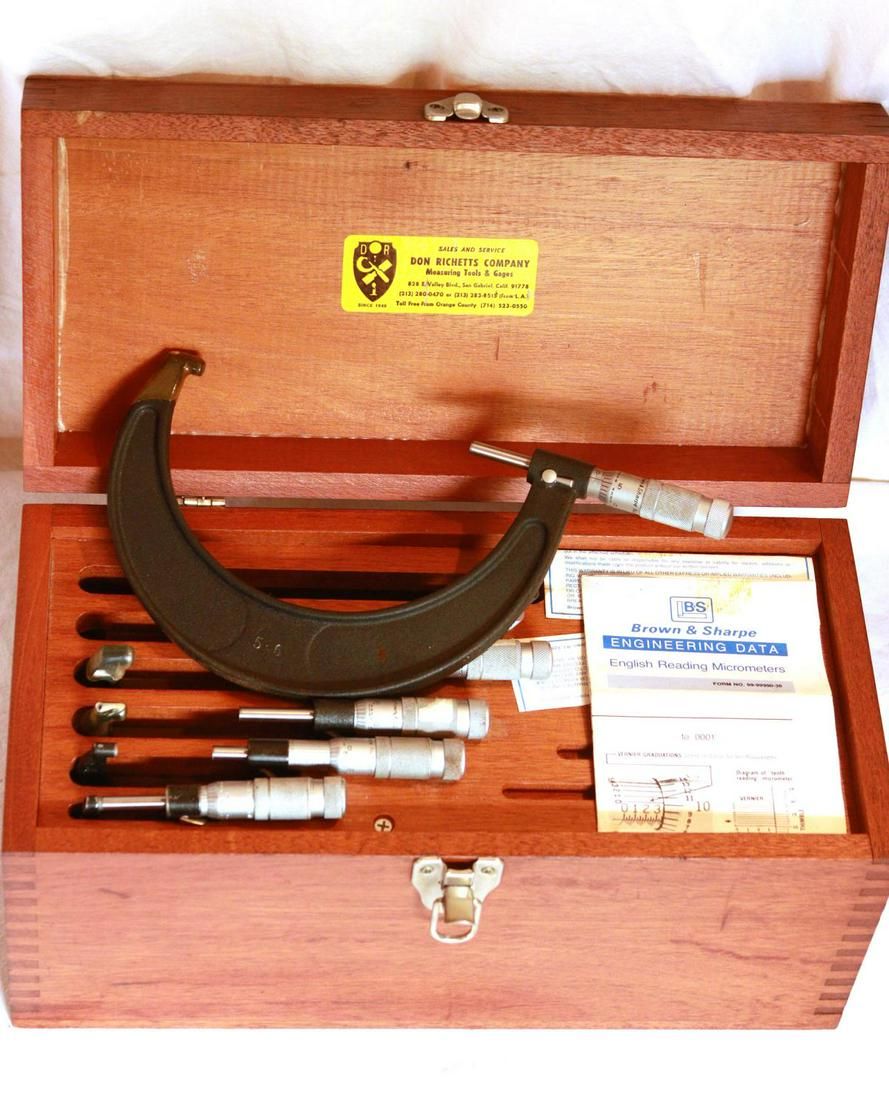 Lot 459: Brown & Sharpe Engineering Micrometers