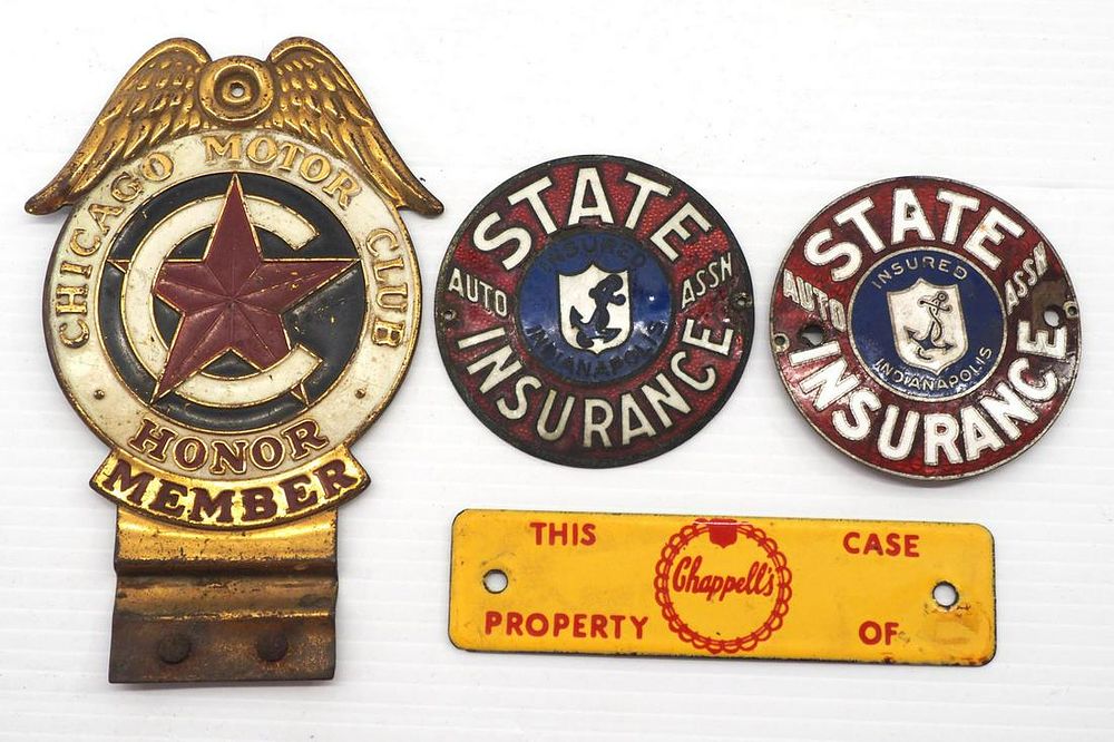 Lot 1003: (4) License plate toppers