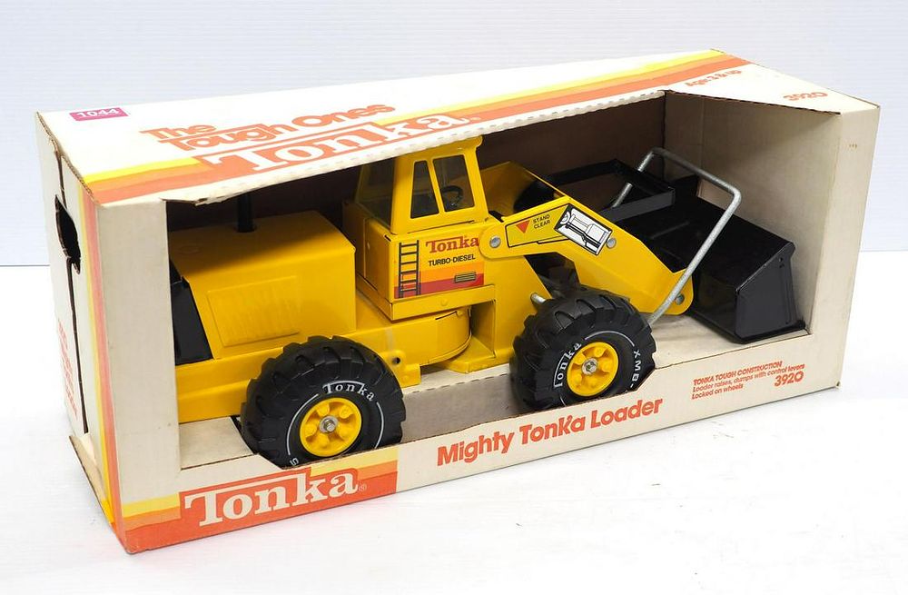 Lot 1044: Tonka Mighty Loader