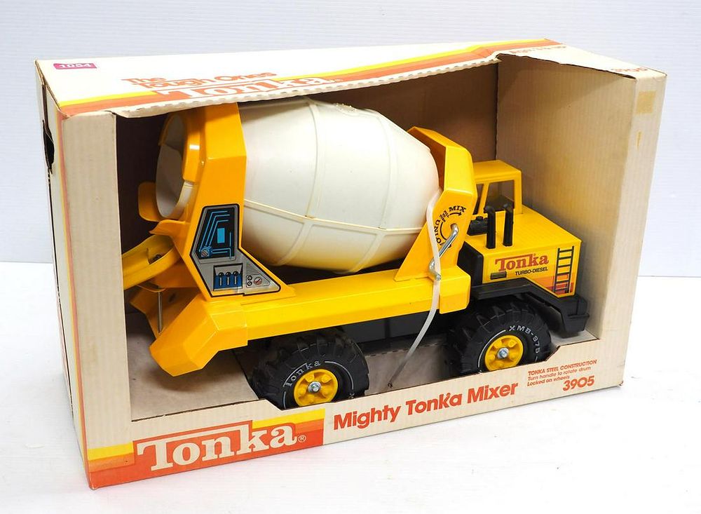 Lot 1054: Tonka Mighty Cement Mixer, 3905